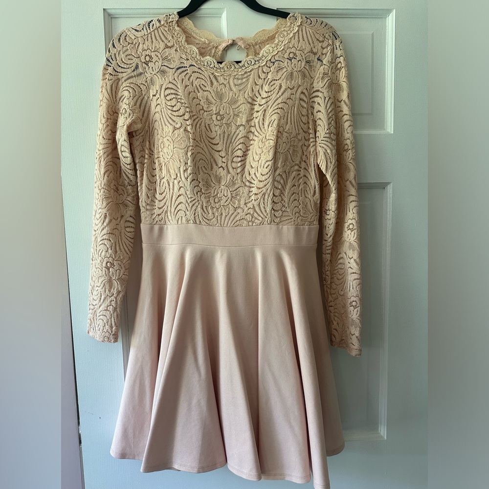 Lace mini dress